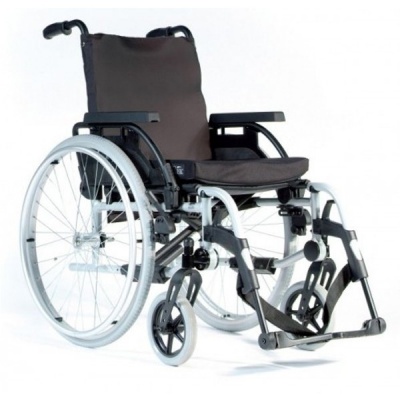 Кресло-коляска Titan Breezy BasiX LY-710-0641 - купить по специальной цене