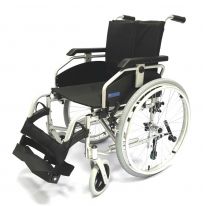 Механическое кресло-коляска Titan LY-710-065A литые