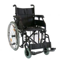 Кресло-коляска механическая Мега-Оптим 712 N-1 пневмо